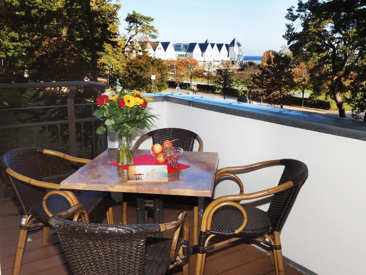 Kaiservillen Heringsdorf - Ferienwohnung Mit 2 Schlafzimmern Und Balkon D202 Eksteriør bilde